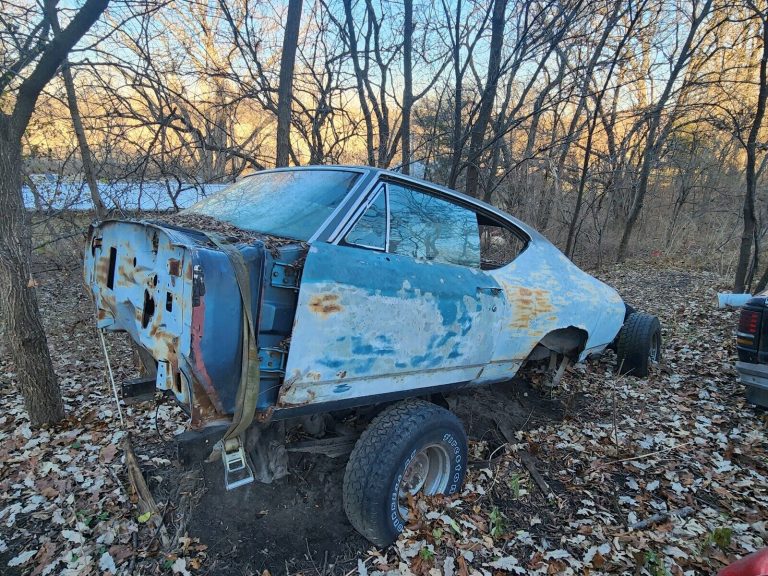 Vintage Chevrolet Discover the Restoration Potential of a 1968 Chevelle