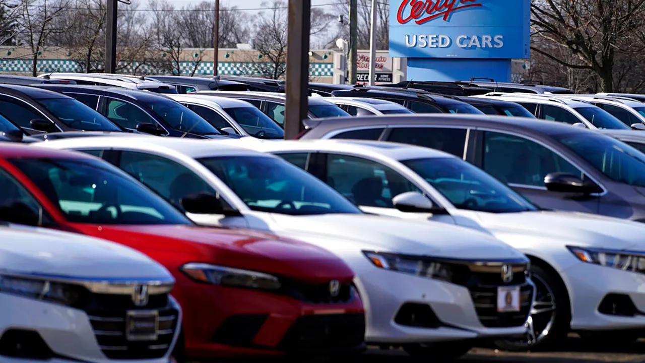 A Majority of Americans Believe Dealerships Misrepresent Car Prices