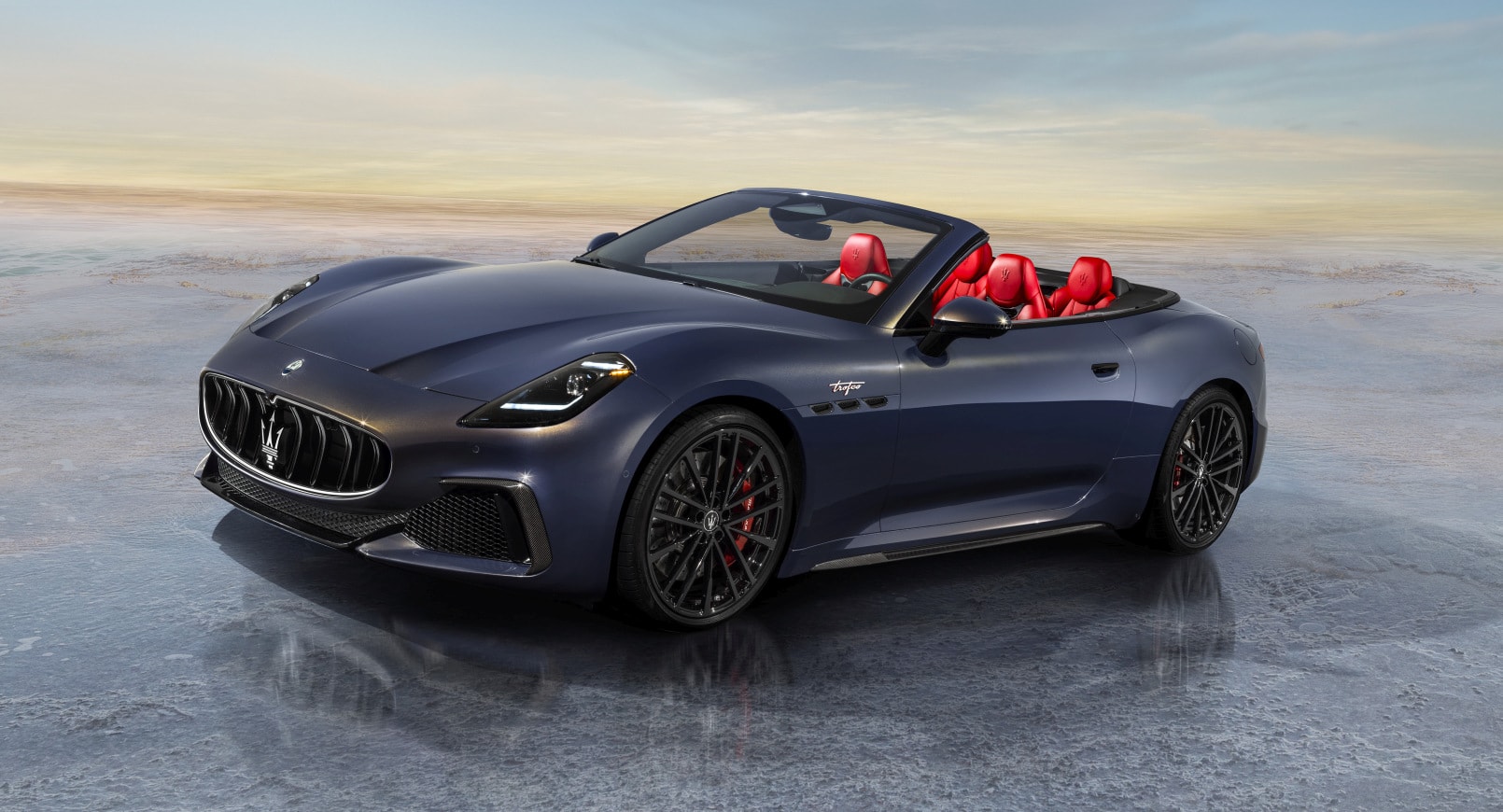 Unveiling the 2025 Maserati GranCabrio Trofeo: 542-HP V6 and Stylish Italian Design