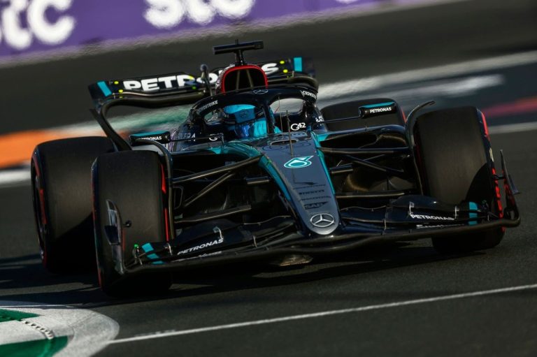Mercedes to Conduct Experimental Trials with W15 F1 Car in Melbourne