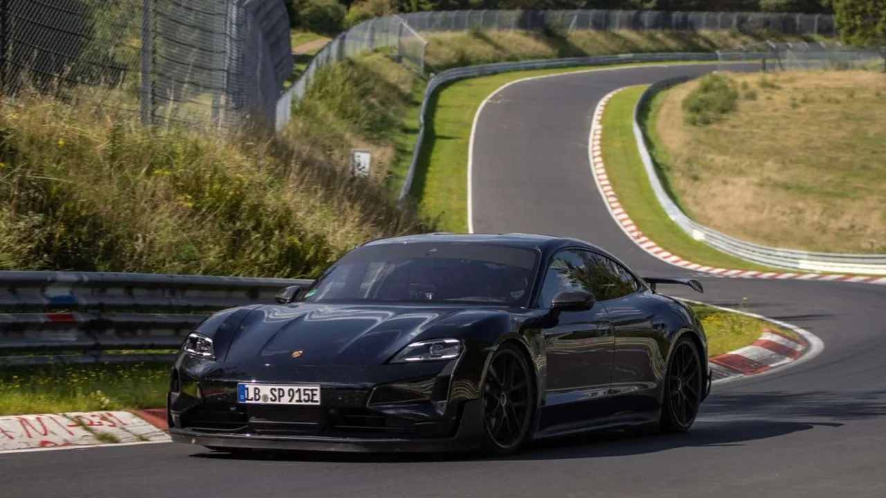 2025 Porsche Taycan Turbo GT: Electric Track Dominator with 1,092 HP