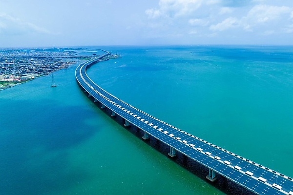Federal Government Reopens Recently Renovated Third Mainland Bridge ...