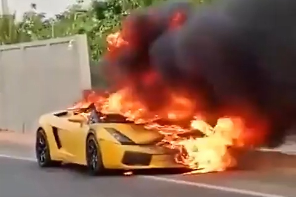 Car Salesman Burn Down His Colleague’s Lamborghini During A Dispute On Commission