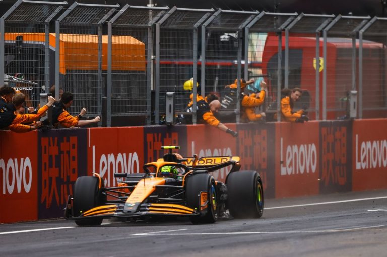 McLaren “surprised” by China F1 race pace after sprint struggles