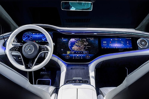 Mercedes-Benz To Cease Using Apple’s Next-Generation CarPlay