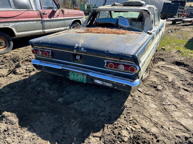 1964 Mercury Comet Barn Find Auction Stirs Collector Interest