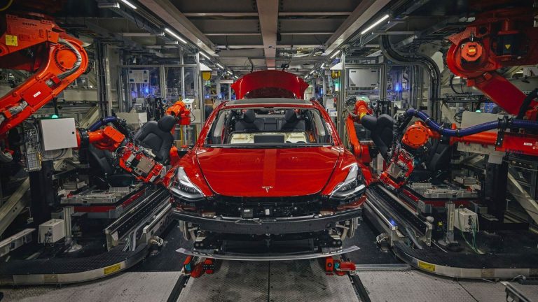A Tesla Model 3 Being Assembled At The Freemont Factory (Credits Tesla)