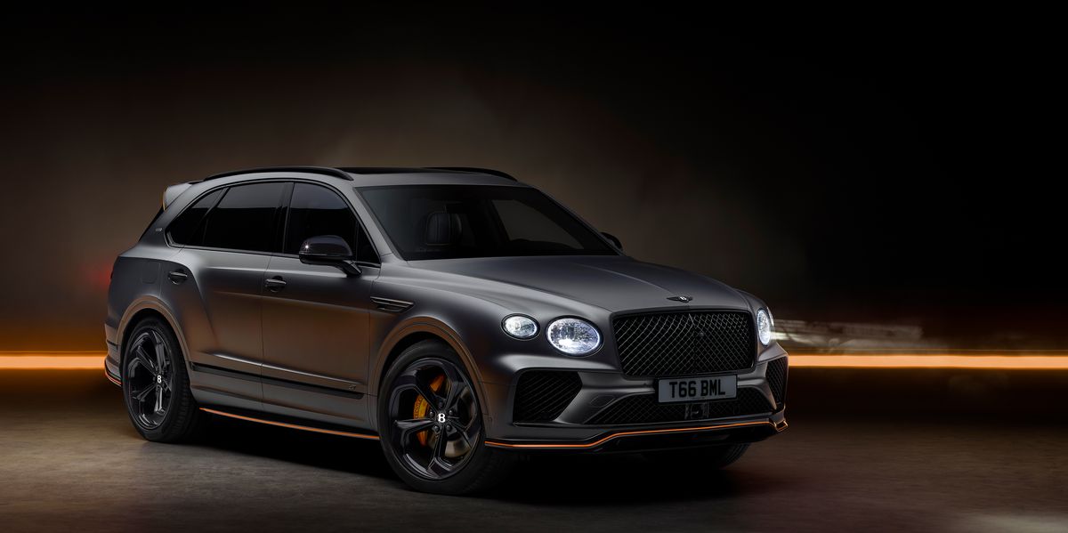 Bentayga S Black Edition Debuts Bentley's First Black-Tinted Wings in 105 Years