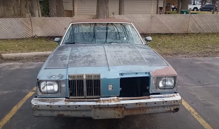 Chicago Cutlass Resilience in Rust, a Legend of Chi-Town Streets
