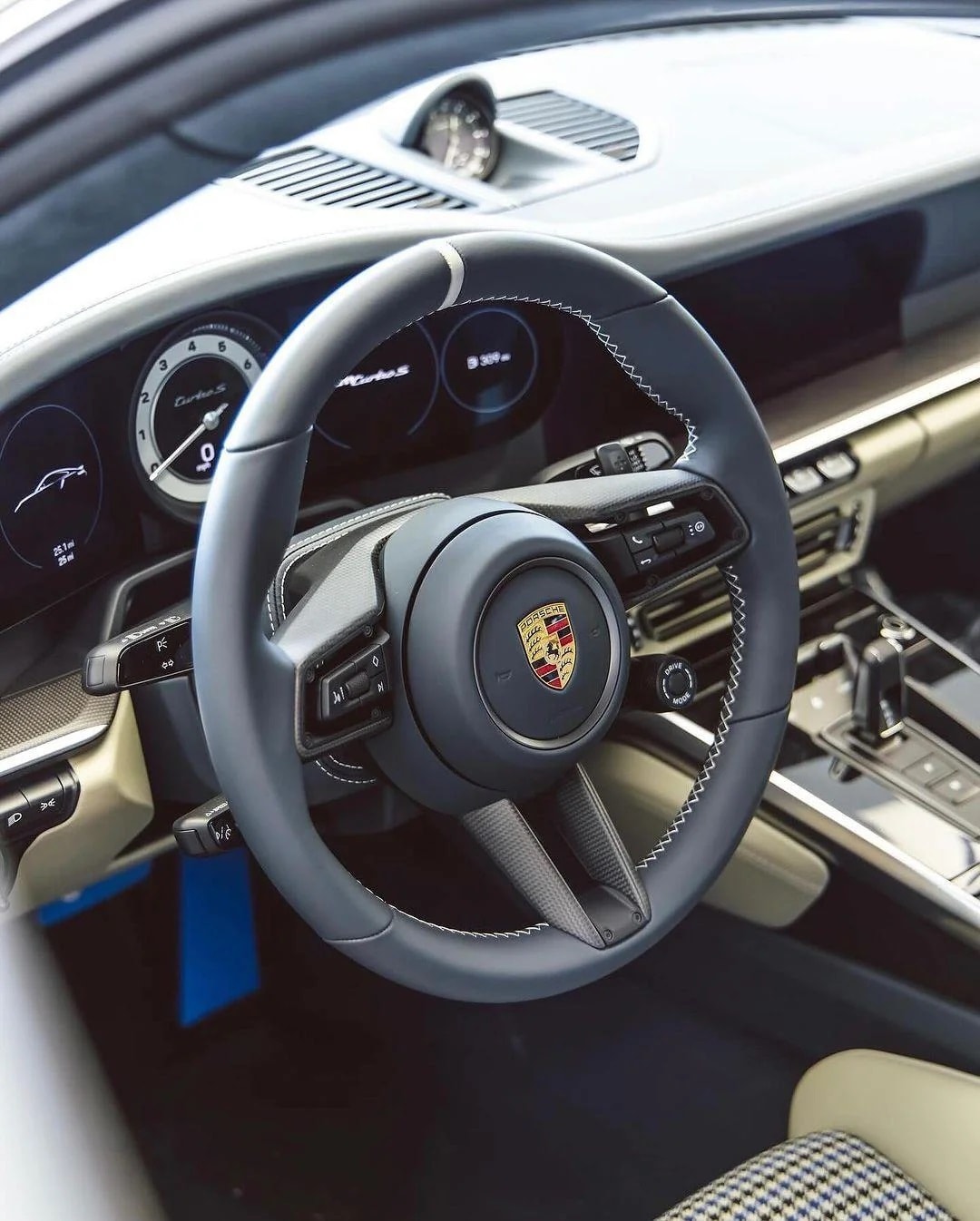 Exclusive Porsche Sonderwunsch Customizing the 911 Turbo S