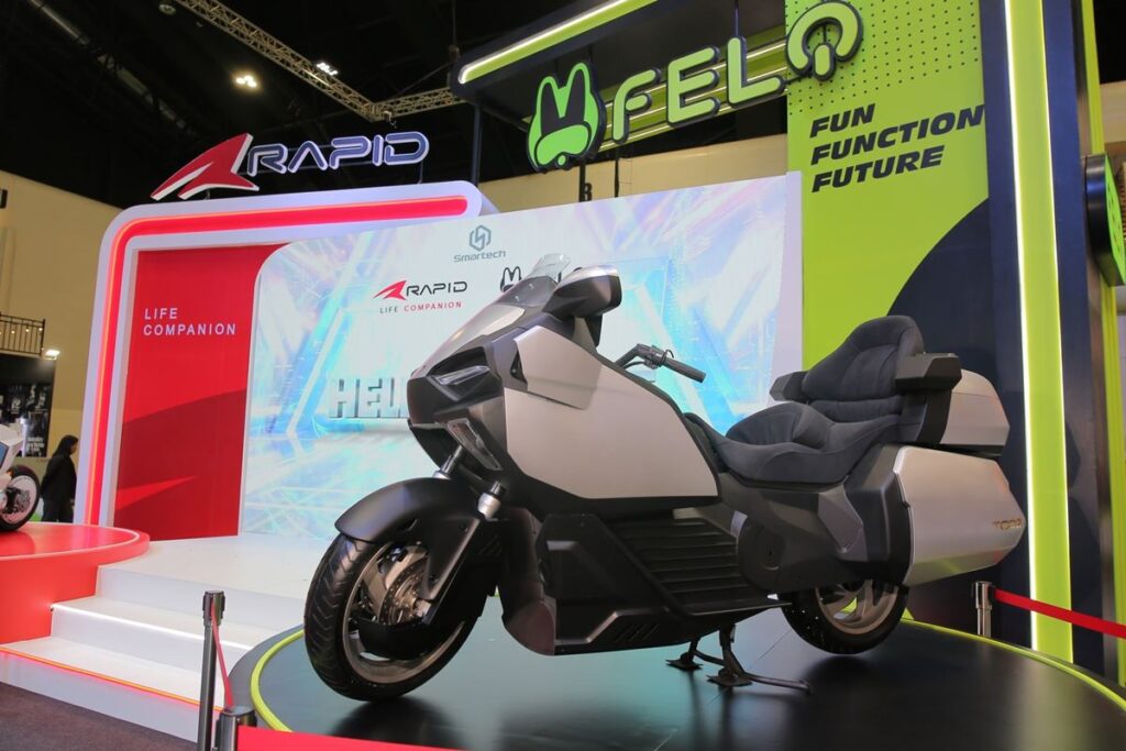Felo TOOZ Revolutionizing Electric Motorcycles with Record-Breaking Range