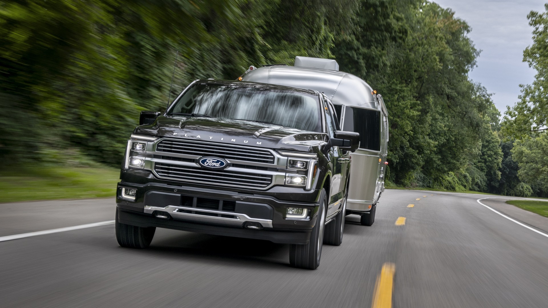 Ford vs. GM, Toyota, and Ram Q1 Sales Analysis