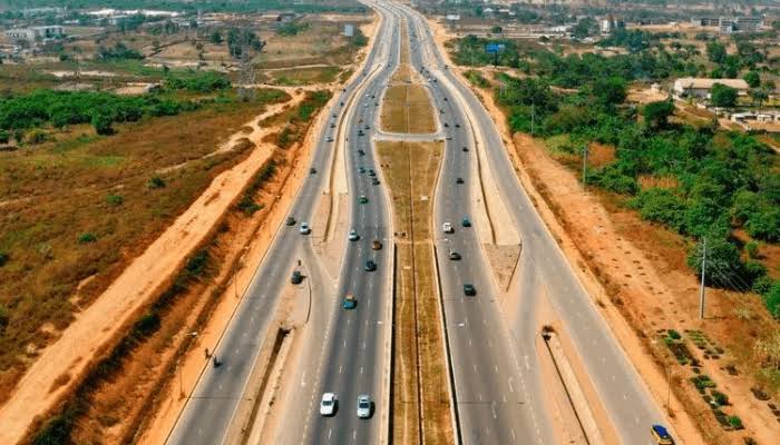 Government to Charge Drivers N1,500-N5,000 at Lagos-Calabar Coastal Highway Tollgate