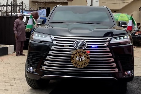 Governor Adeleke's Arrival at Ebenezer Obey's 82nd Birthday in Armored Lexus LX 600 SUV