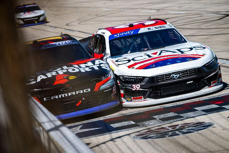 Mayer Wins Texas NASCAR Xfinity Race in Exciting Photo Finish Against Sieg