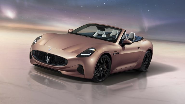 Revealing Maserati's Electric Luxury The 2025 GranCabrio Folgore EV Convertible