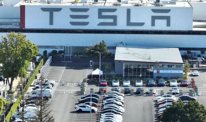 Tesla Cuts Nearly 700 Jobs at US Factory Due to Poor Sales