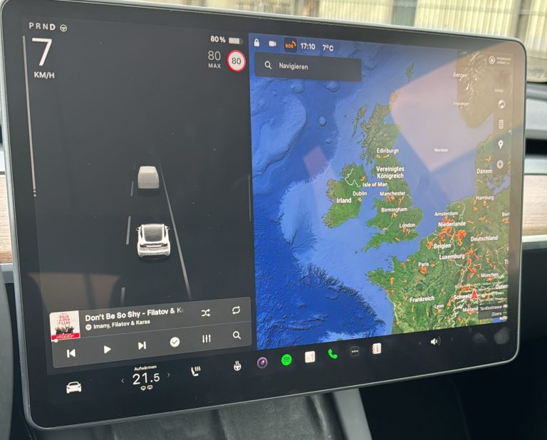 Tesla's V12 UI & Advanced Features