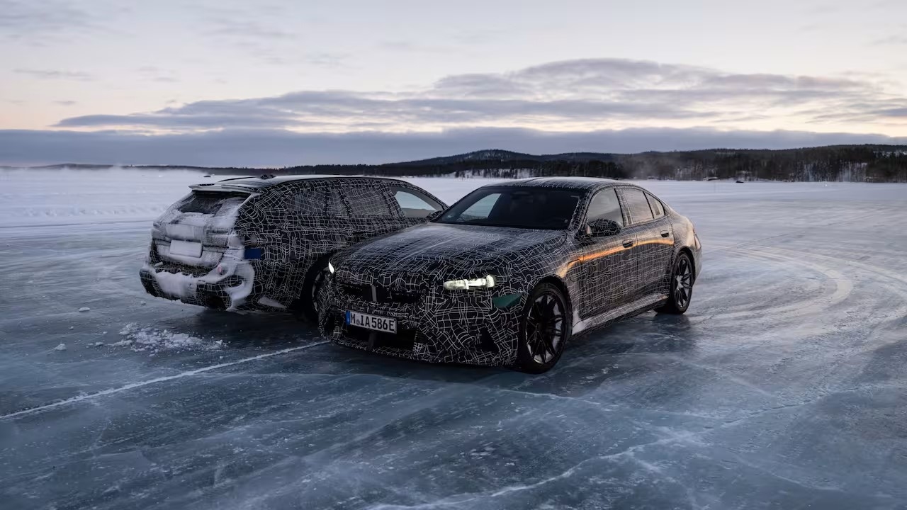The 2025 BMW M5 And M5 Touring (Credits BMW)