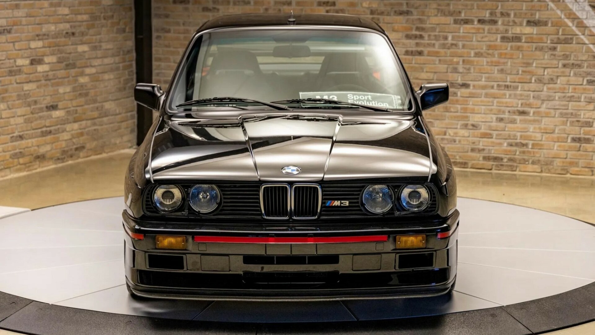 The Front Profile Of The BMW M3 Sport Evolution (Credits Bring a Trailer)