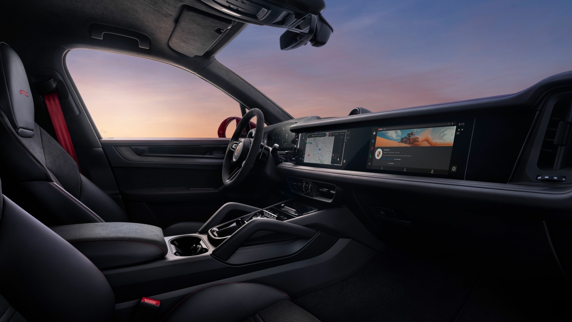 The Interior, Steering, Dashboard, And Central Console Of A 2025 Porsche Cayenne GTS (Credits Porsche Newsroom)