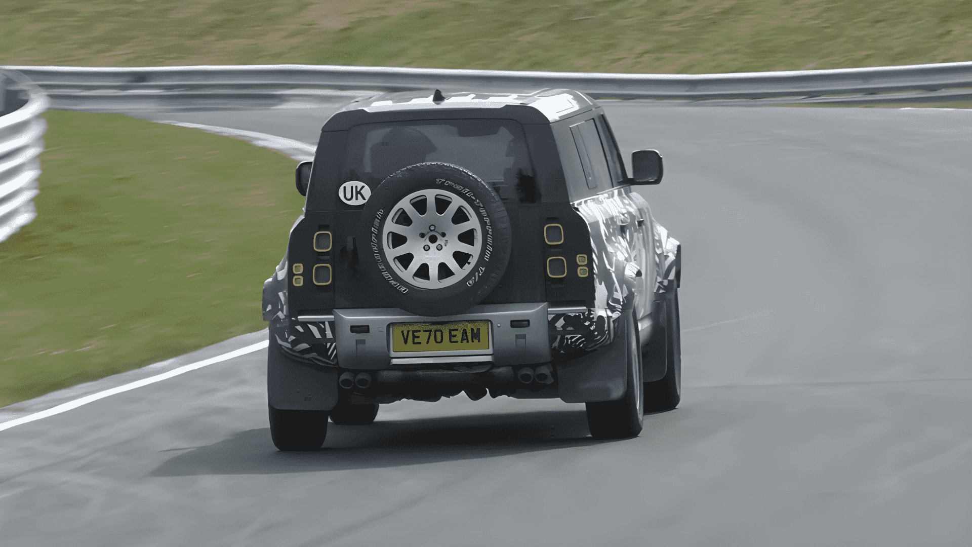 The Rear Profile Of Land Rover Defender Octa (Credits CarSpyMedia)