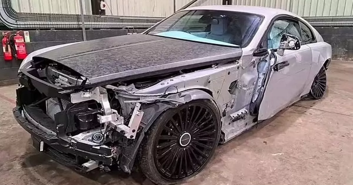 YouTuber Fixes Marcus Rashford's Crashed Rolls-Royce, Buys Another to Help