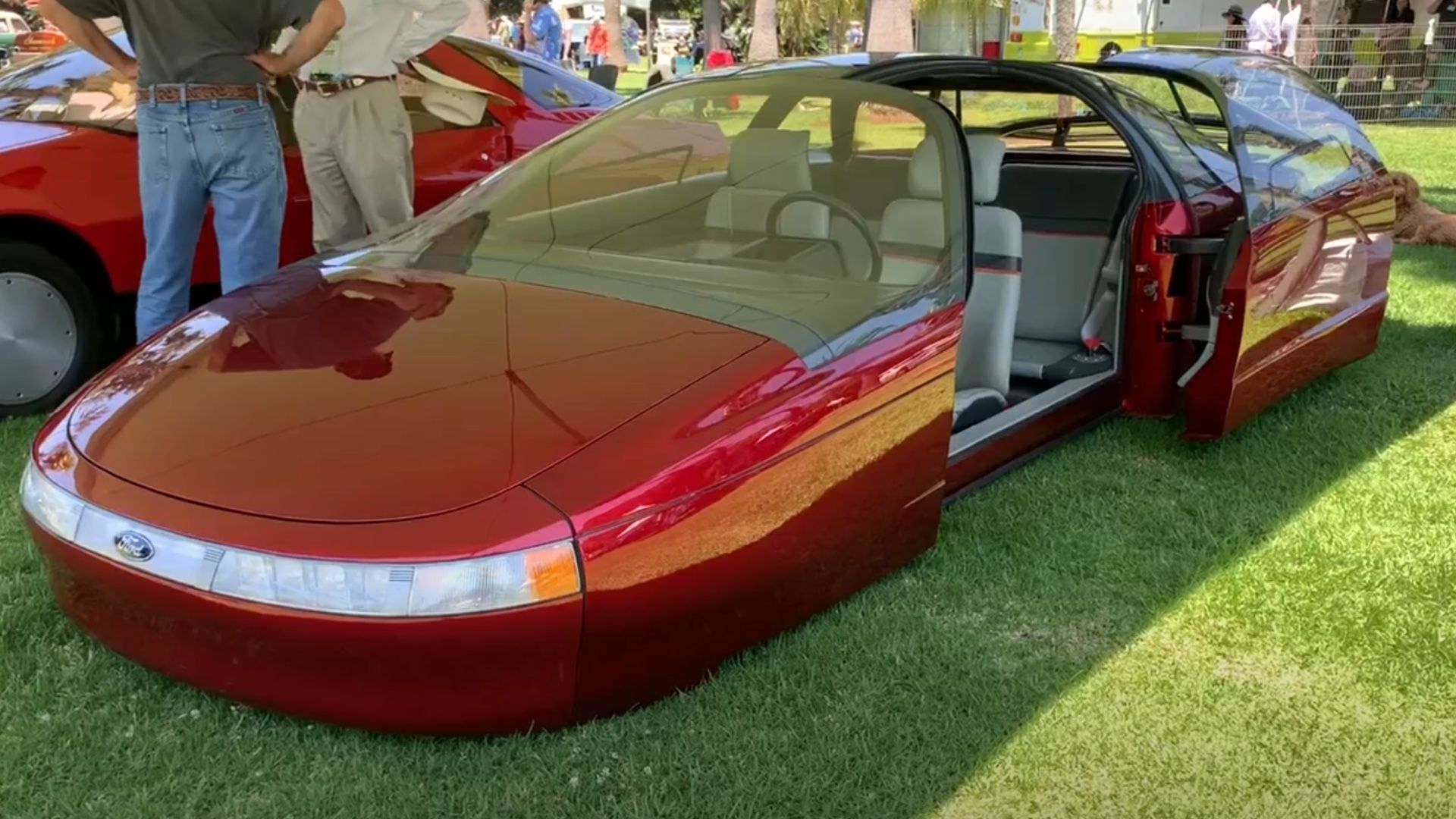 Ford Probe V concept car (Credits: Ford)
