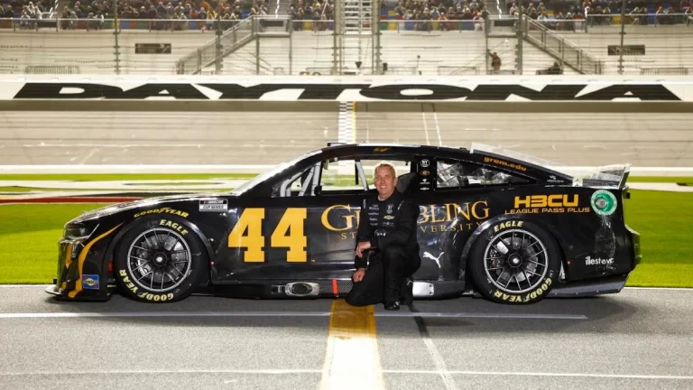 Greg Biffle Among Esteemed Nominees for 2025 NASCAR Hall of Fame