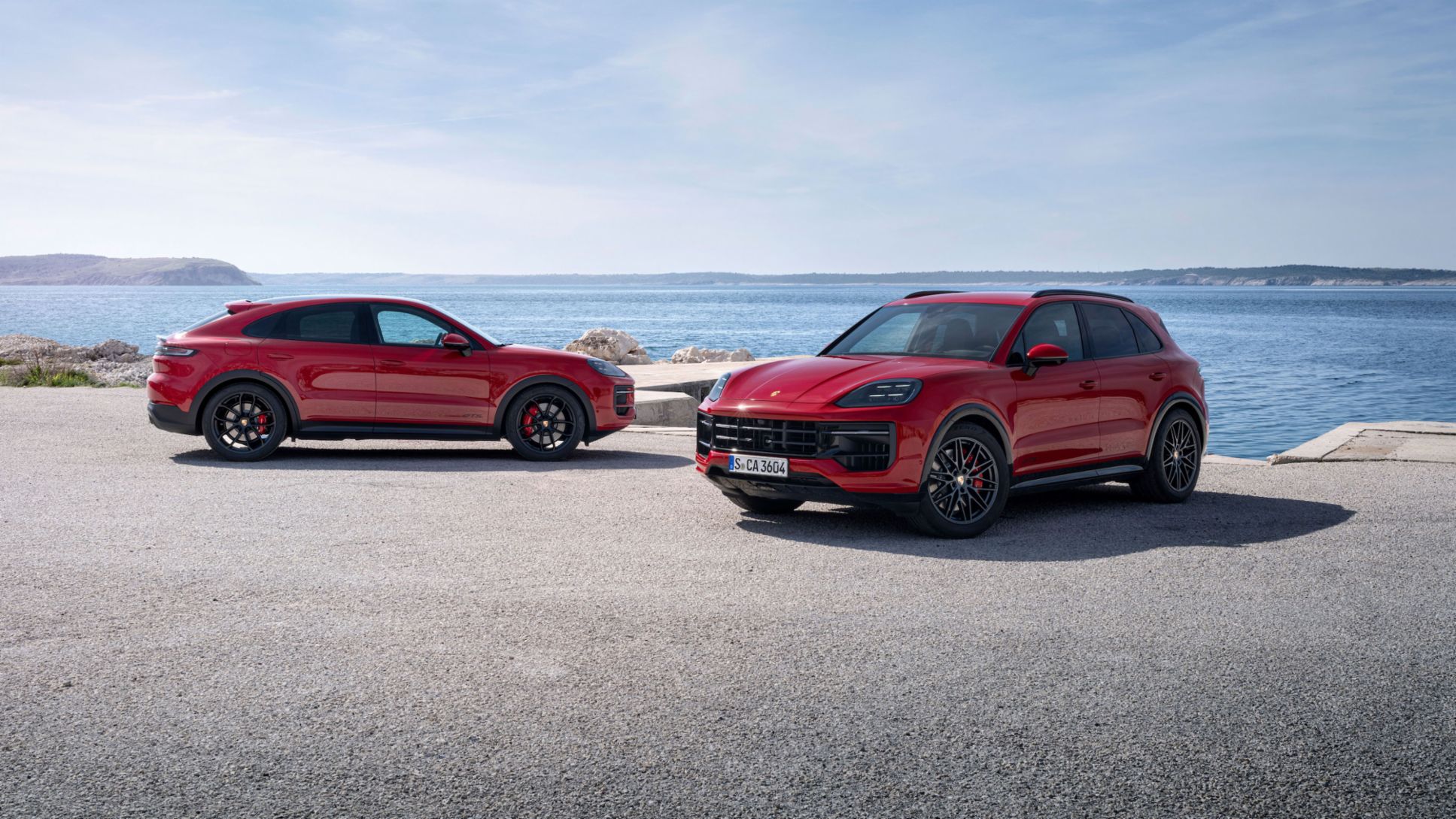 Bronze Accents and Enhanced Performance: Porsche Introduces 2025 Cayenne GTS