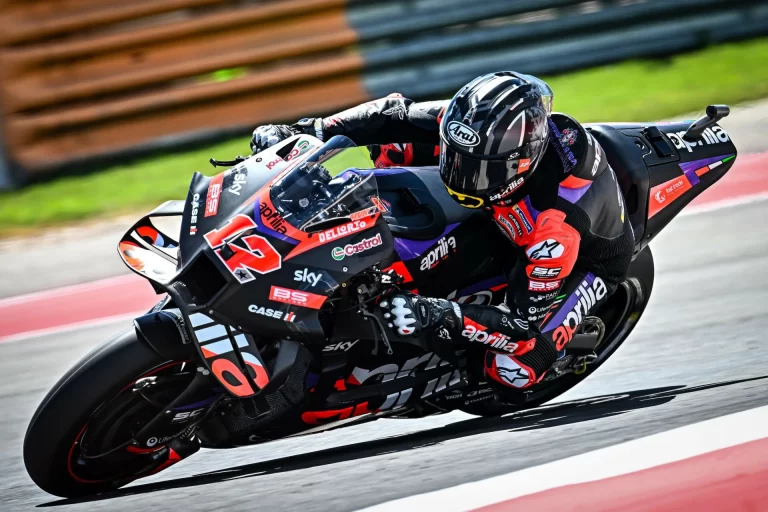 MotoGP Rider Vinales Calls for Red Flag After Jerez Sprint Chaos