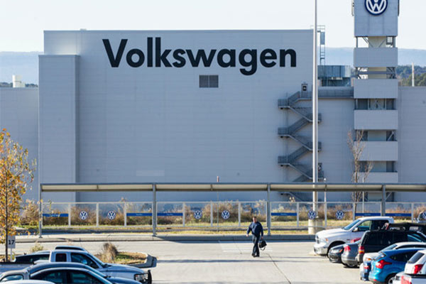 Volkswagen Reserves Almost A Billion Euros For Job Cuts