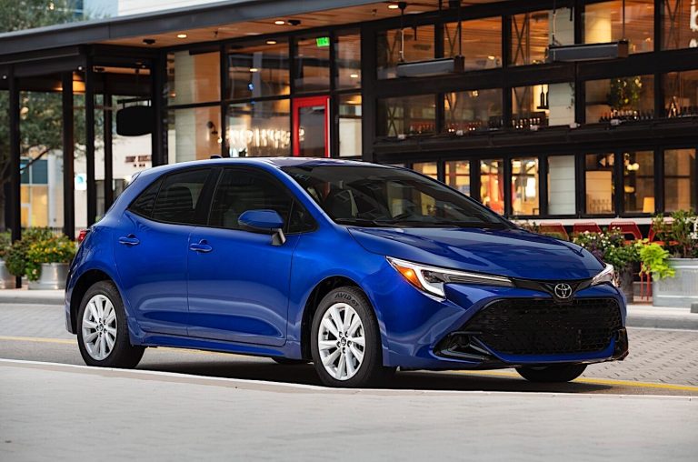 2025 Toyota Corolla Hatchback