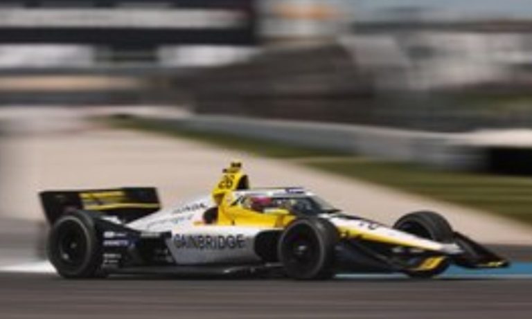 Herta, Ericsson clash, Herta pushed off-track in Indy GP start.