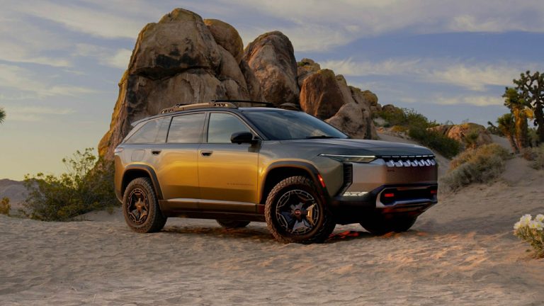 Introducing The Jeep Wagoneer S Trailhawk Concept A Blend Of Electric Power And Off-Road Prowess
