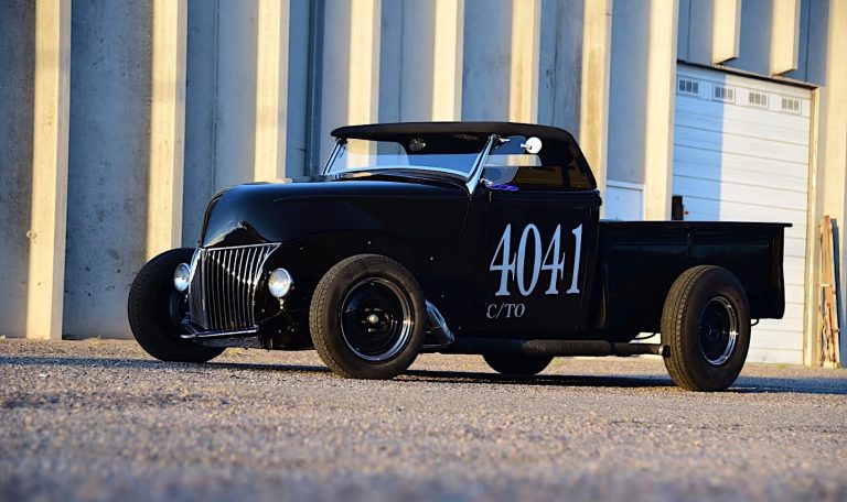Modified 1935 Ford