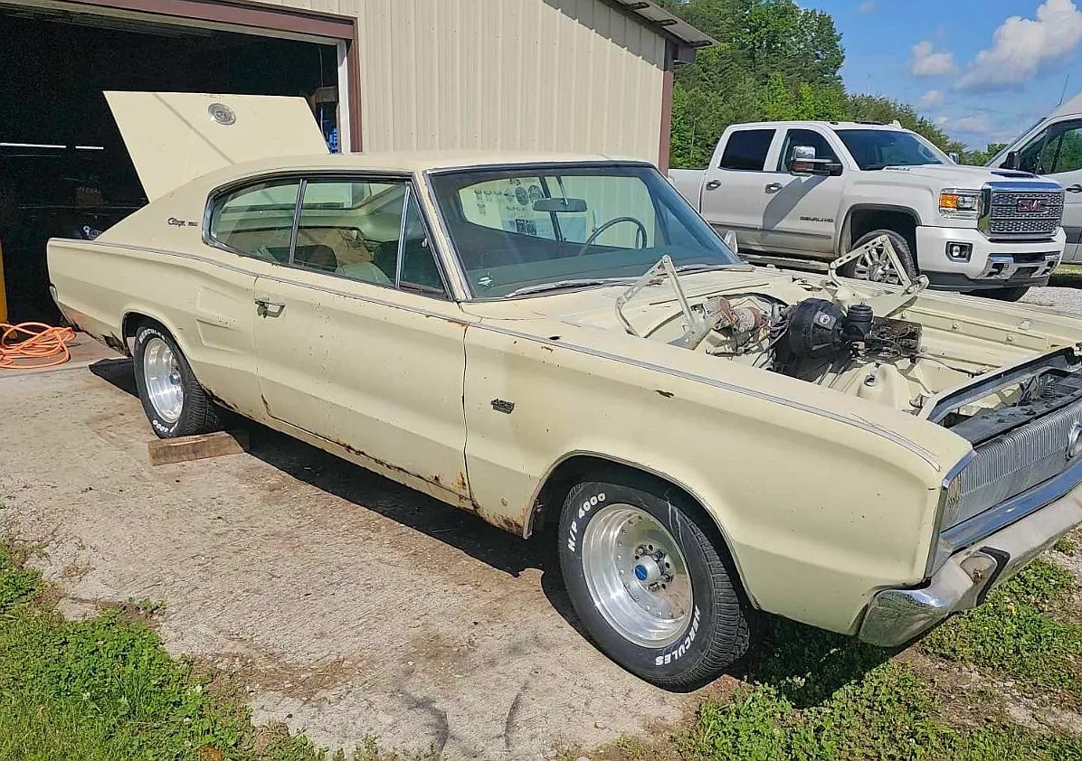 Restoring a Rare 1966 Dodge Charger HEMI Found in London