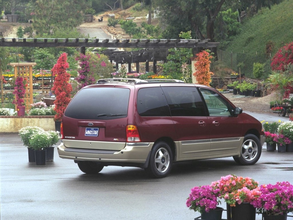 Reviving the Ford Windstar1