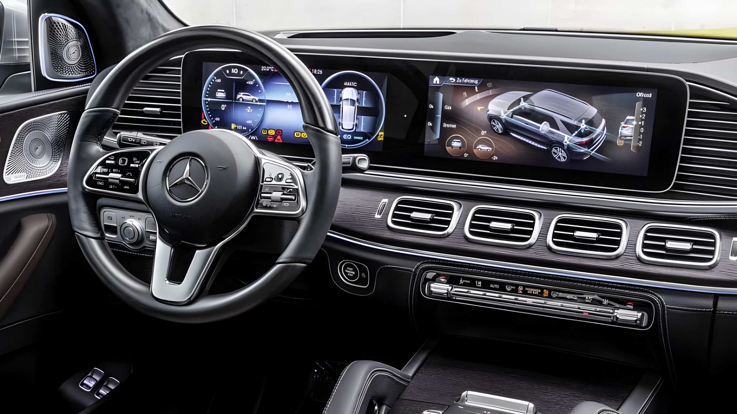 The Steering Wheel, Dashboard, And Central Console Of A Mercedes-Benz G 450D