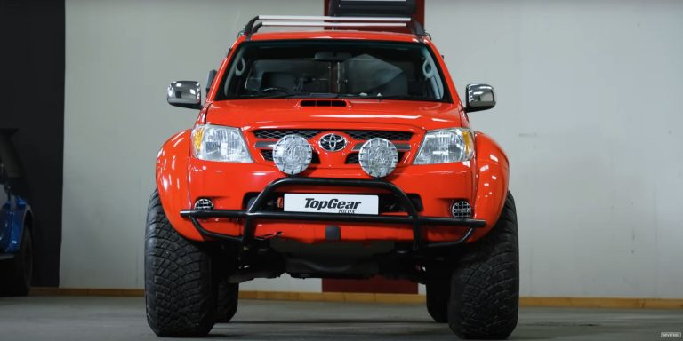 Top Gear's Hilux to North Pole