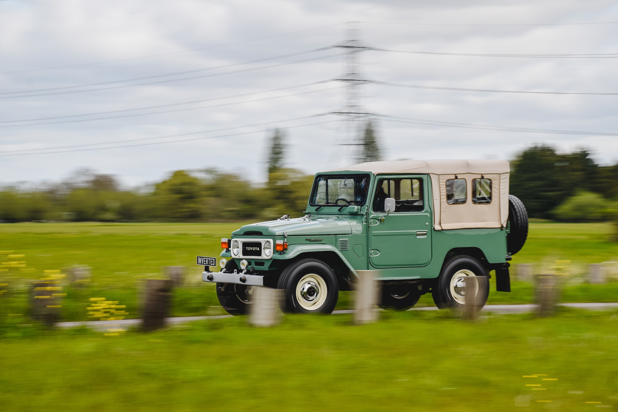 Toyota Land Cruiser FJ40 Electrified