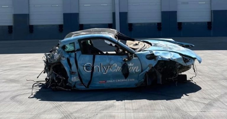 Tragic Porsche 911 Turbo S Accident