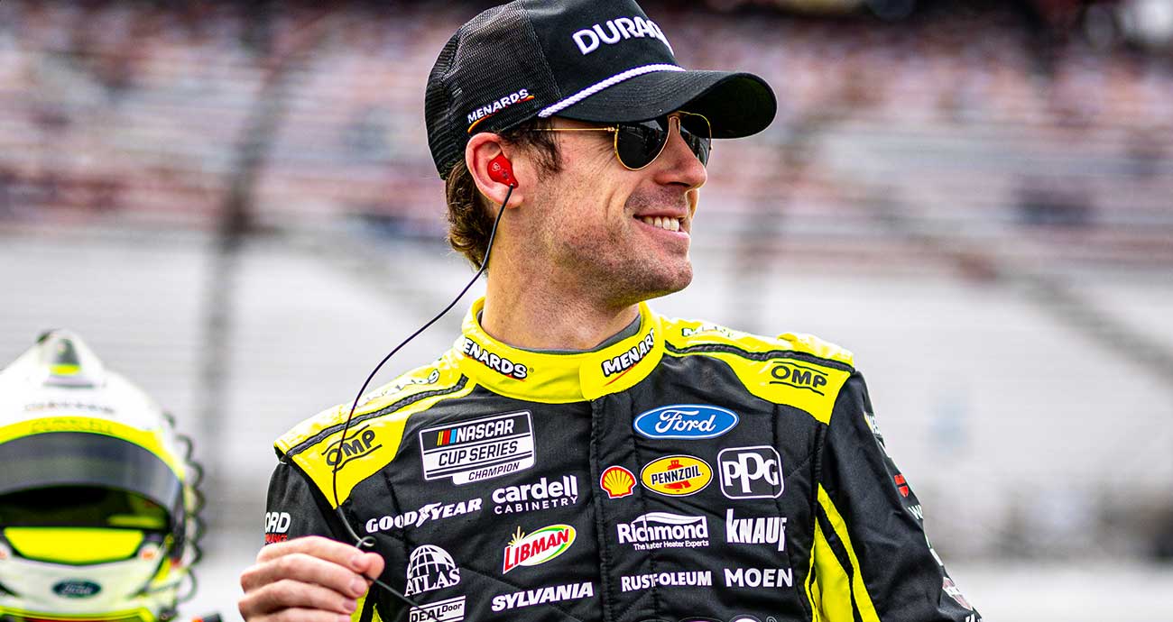 Blaney Holds Byron Accountable for Racing Incident