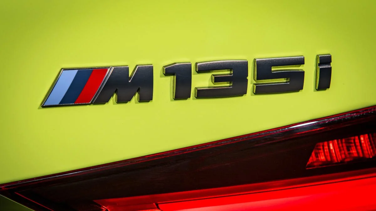 BMW Announces Plan to Drop 'i' from Gasoline Trim Names for Future Models