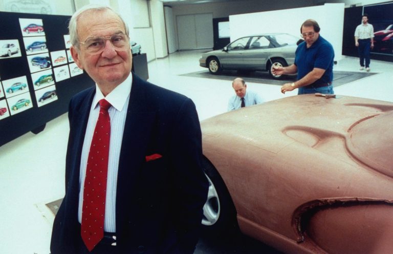 Bob Lutz Reflects on GM's Strategy in Discontinuing Saab, Pontiac, Hummer, and Saturn