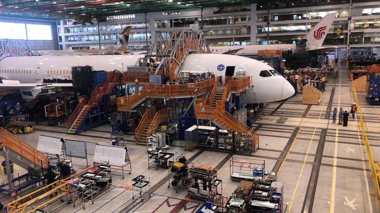 FAA Joins Investigation into Boeing's 787 Aircraft