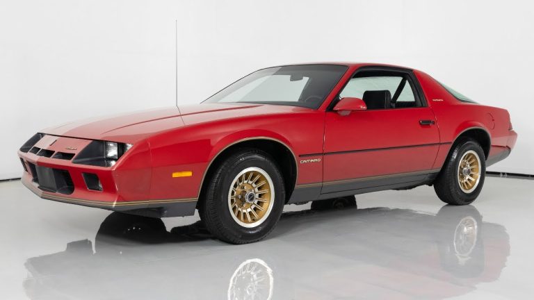 1982 Chevy Camaro Berlinetta: Not Quite the Speed Demon Expected from a Muscle Car