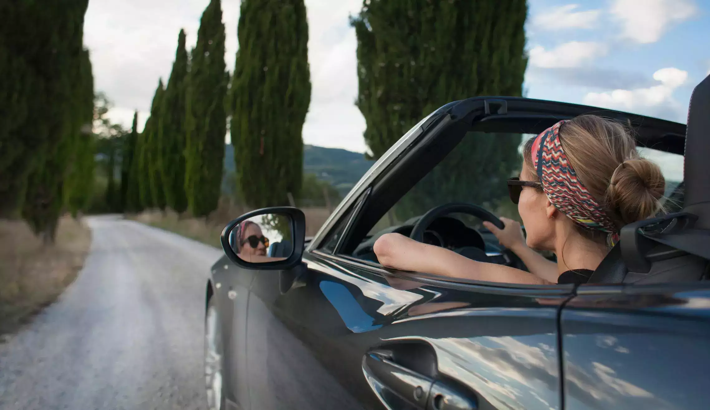 New French Road Safety Campaign Urges Drivers to Adopt 'Feminine' Driving Style