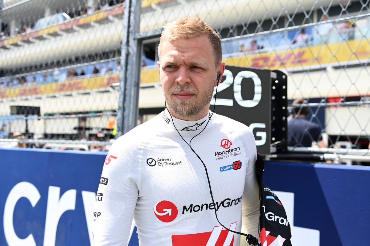 Racing Uncertainty: Magnussen's 2024 Season Under Threat