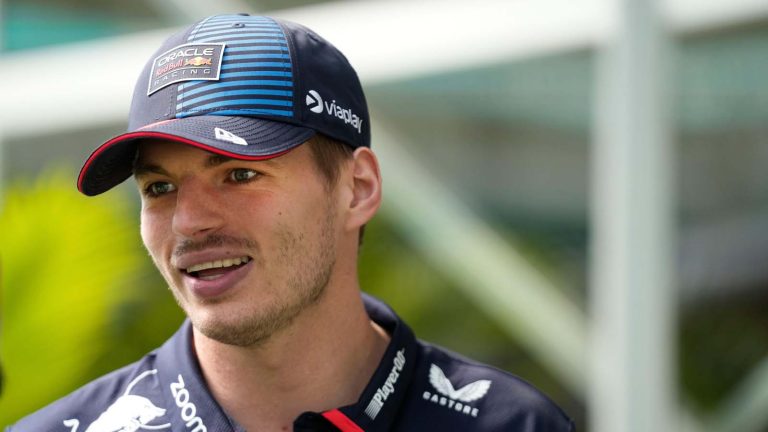 Verstappen Reflects on Surprising Miami F1 Sprint Pole Despite "Terrible" Lap